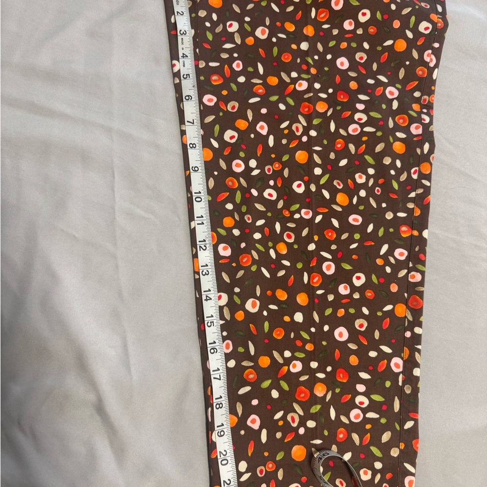 Talbots Petites Brown Floral Cropped Pants Size 8P Stretch - Picture 5 of 7